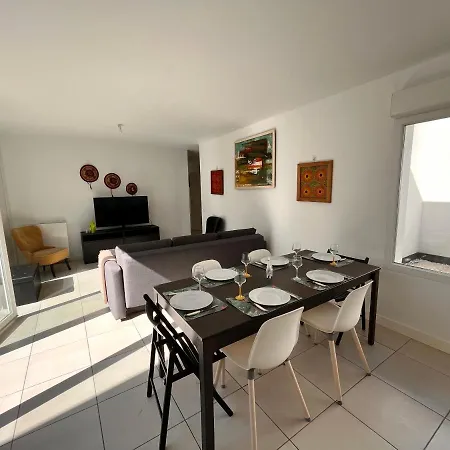 Arkea Yourhosthelper Apartment Floirac (Gironde)